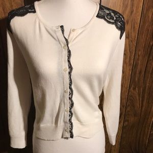 Women’s lace cardigan sweater